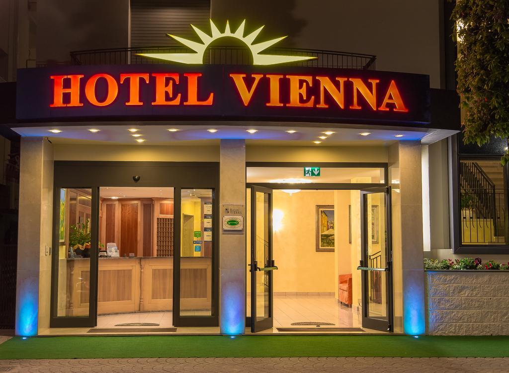 Hotel Vienna Caorle Eksteriør billede
